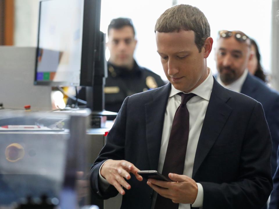 Mark Zuckerberg security phone
